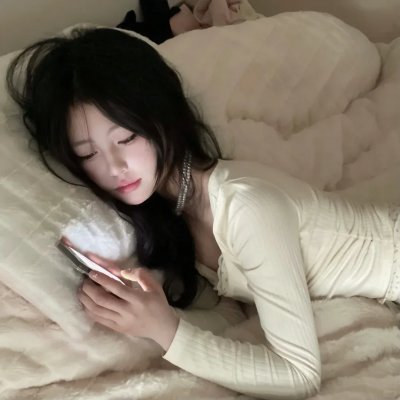 恰似两滴水 封面